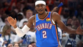 布鲁克斯加盟太阳：争议人物变防守核心的豪赌之路